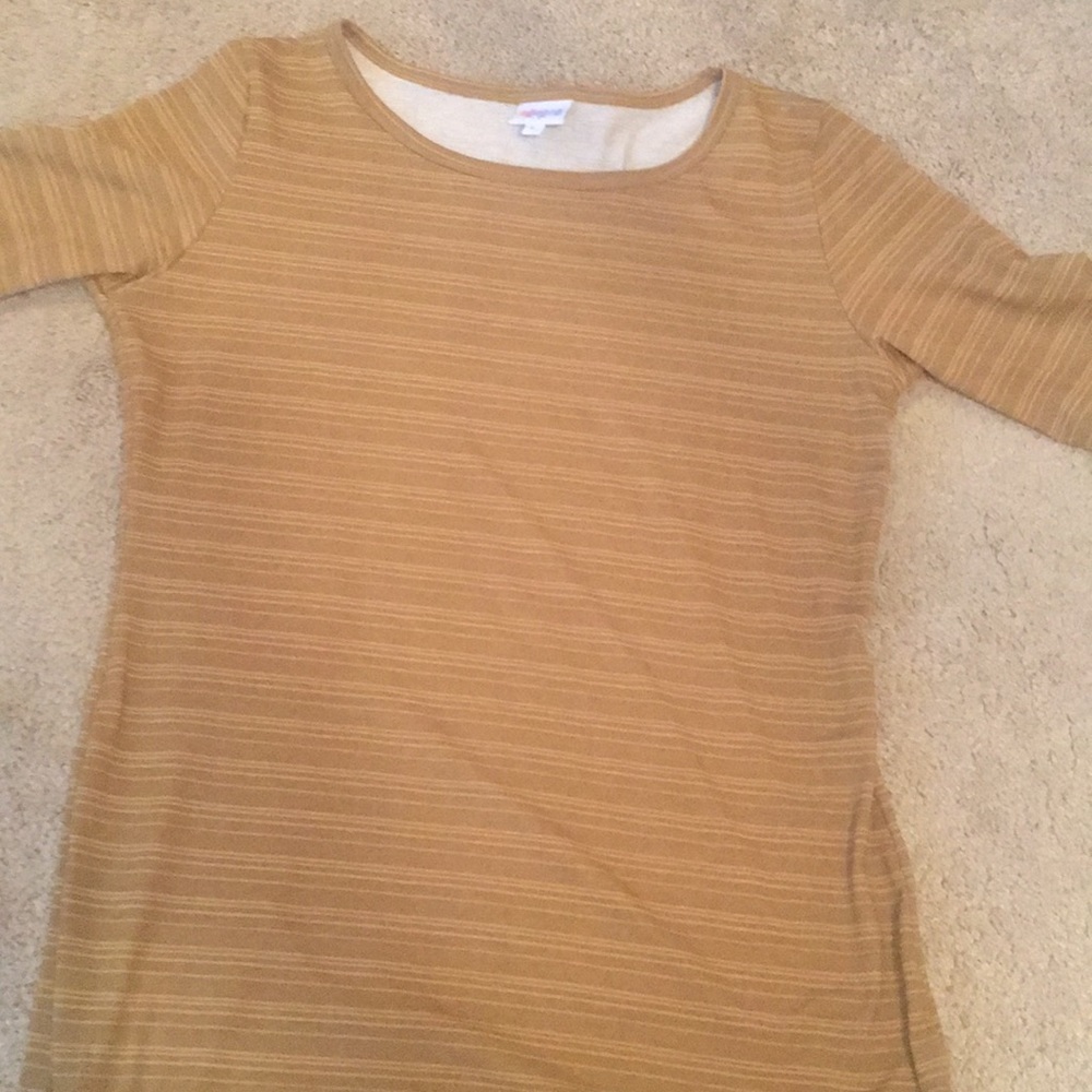mustard LuLaRoe Julia 2 for $20